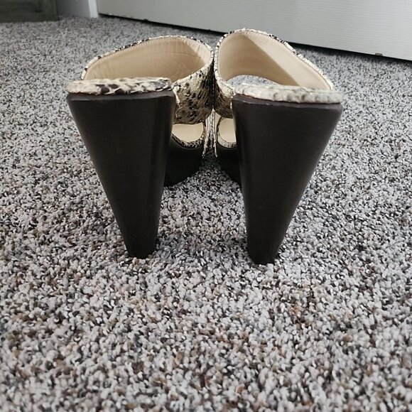 Jimmy Choo Snakeskin Python Slides Sandal Wooden Studded Heels Sz 40 - Picture 7 of 9
